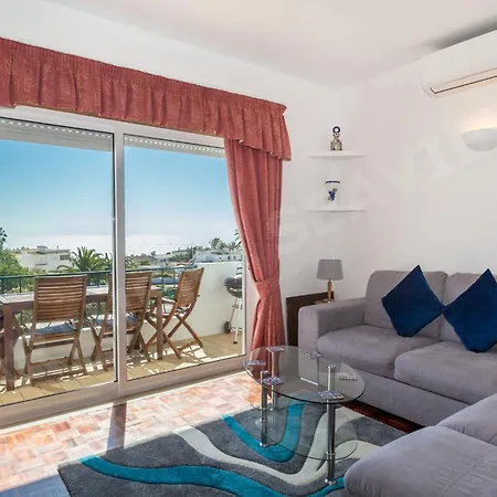 Apartment Seaview H *